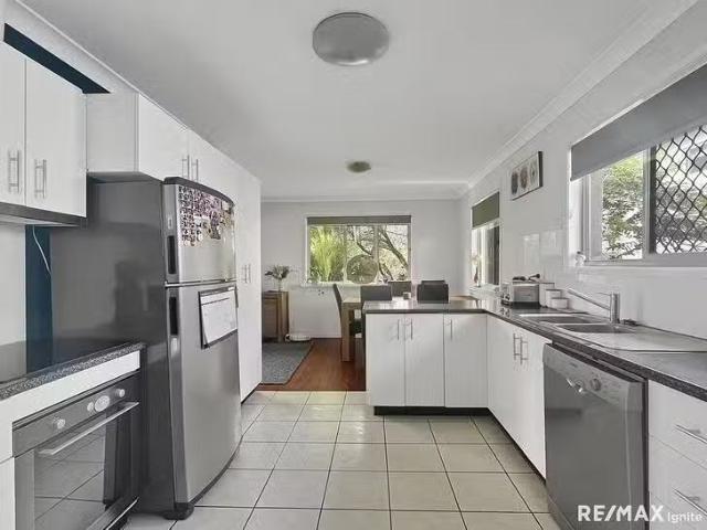 64 Burrendah Road, Jindalee, QLD 4074