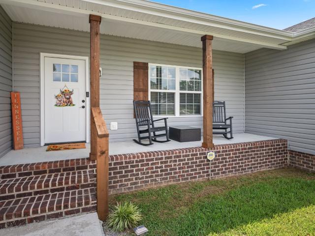 64 Cannon Pl