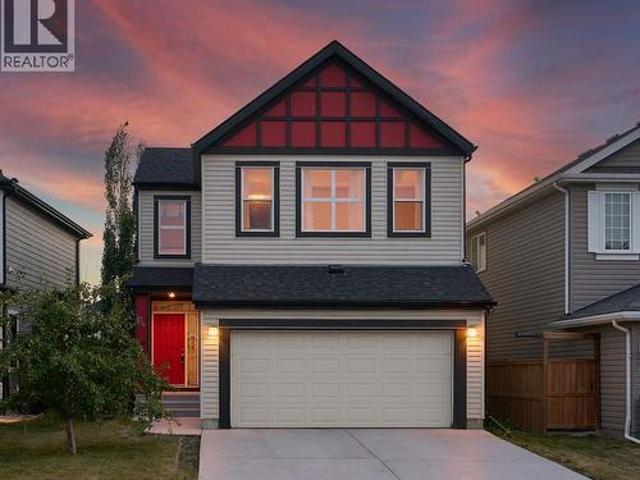 64 Copperpond Terrace Se, Calgary, AB, T2Z 0W5 house for sale | Listing ID A2334 | Royal LePage