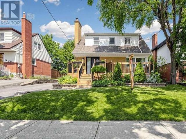 64 Clearbrooke Circle, Toronto, ON, M9W 2E5 house for sale | Listing ID W13692 | Royal LePage