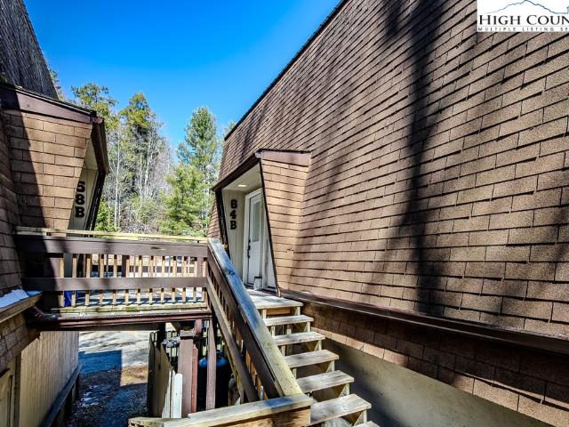 64 Creekside Drive B