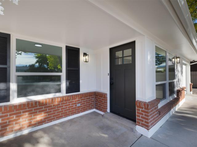 64 Delicado Drive