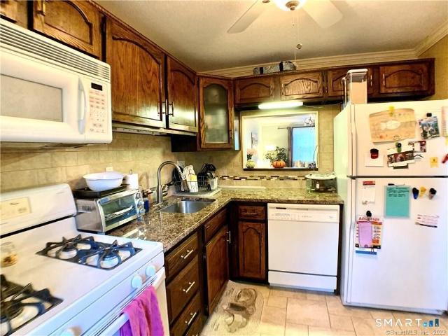 64 East Gate Lane, Hamden, US, CT