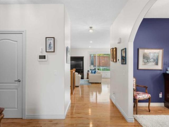 64 Elysian Crescent Sw, Calgary, AB, T3H 0E7 semi detached for sale | Listing ID A2348 | Royal LePage