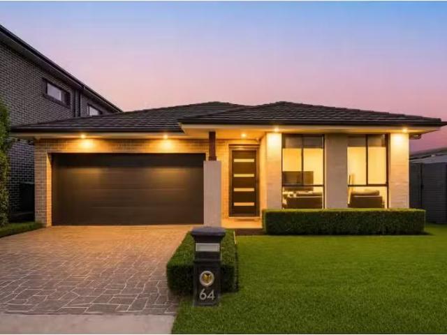 64 Holden Drive, Oran Park House for rent Listed by Dean Brif.
