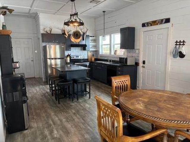 64 Hopedale Canal