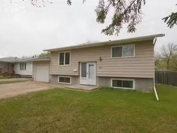 64 Kersey Bay, Winnipeg, MB, R3R 1T2 house for sale Listing.