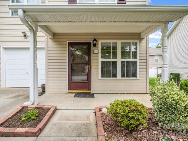 64 Lanceford Circle