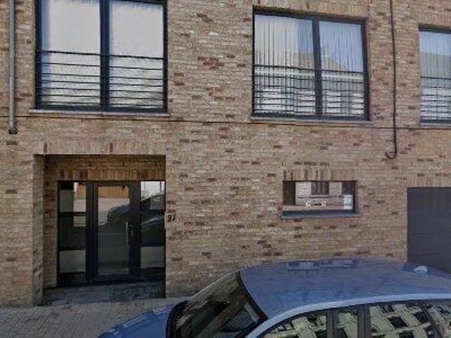 64 m2 apartment for rent in Charleroi