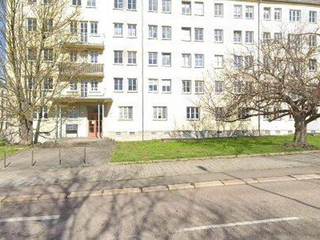 64 m2 apartment for rent in Chemnitz