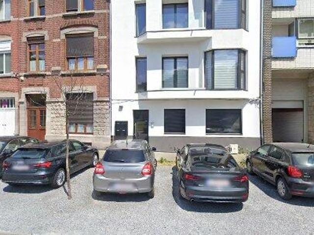 64 m2 apartment for rent in Luik