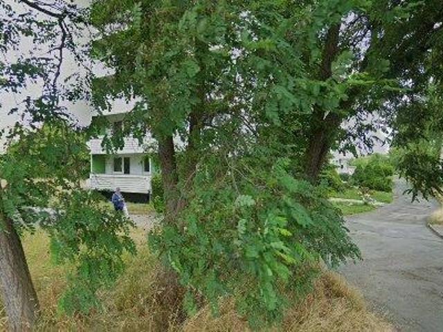 64 m2 apartment for rent in Zwickau