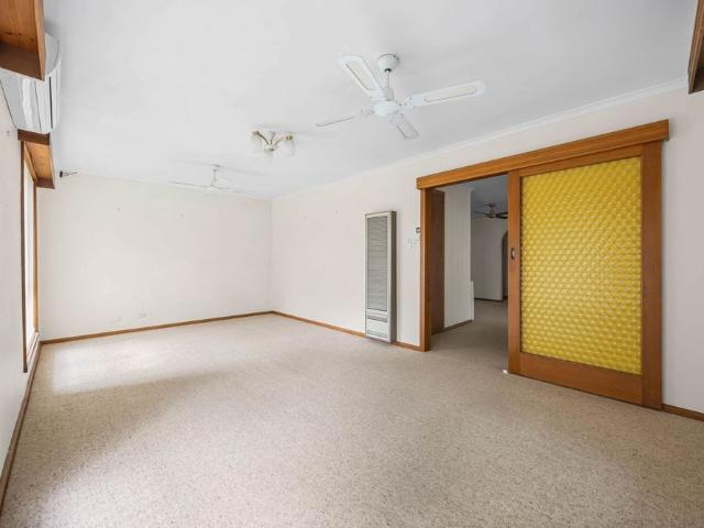 64 Marie Crescent, Wendouree