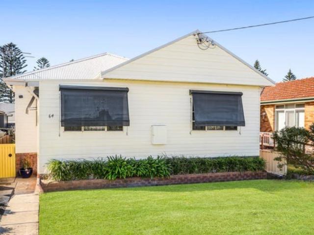 64 Newcastle Street, Stockton, NSW, 2295