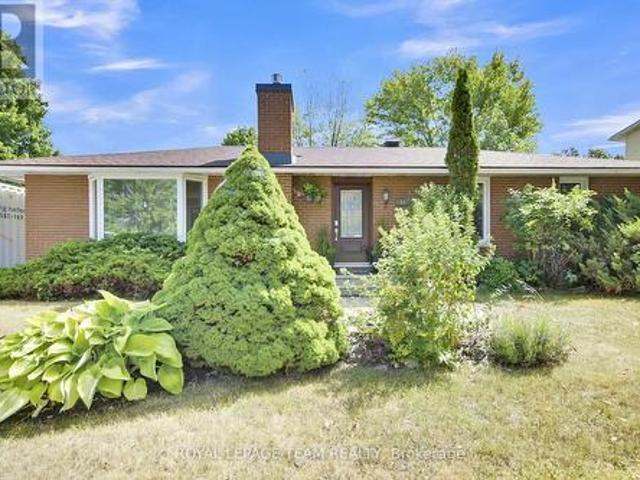 64 Owlshead Road, Ottawa, ON, K0A 3P0 house for sale | Listing ID X13574 | Royal LePage