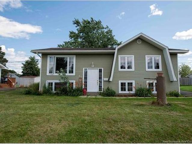 64 Pasadena Dr, Moncton, NB, E1G 1H5 house for sale | Listing ID NB144344 | Royal LePage