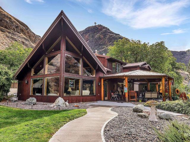 64 River Front Road