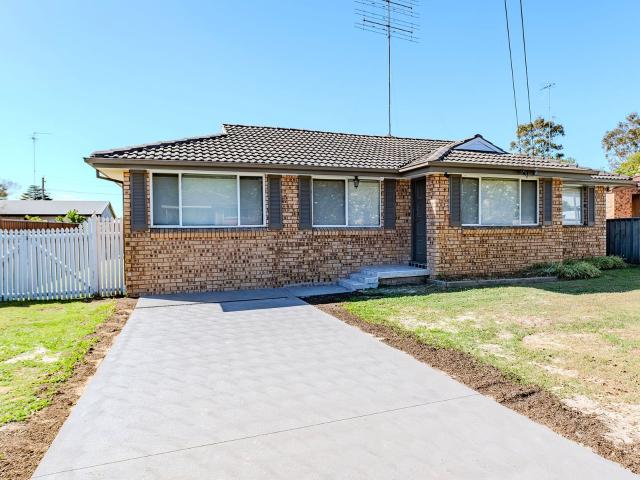 64 Russell Street Emu Plains