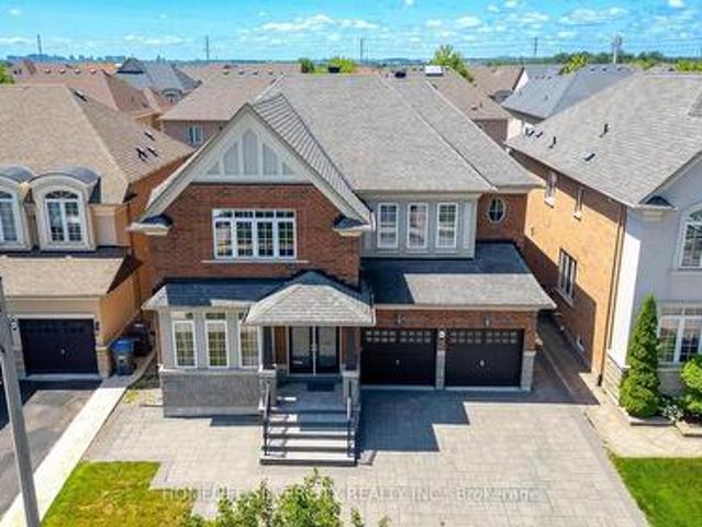64 Scotchmere Crescent, Brampton, ON, L6P 3A6 house for sale | Listing ID W13600 | Royal LePage