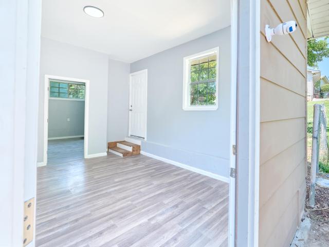 6504 Middle Drive
