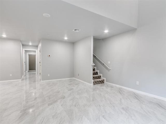 6500 N Grand Boulevard # 122