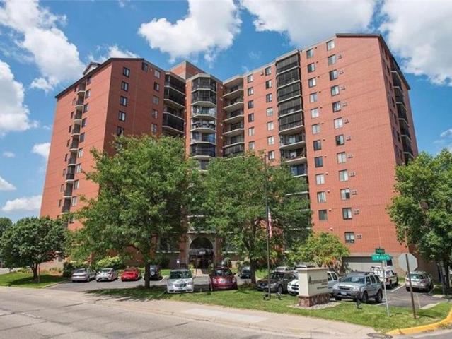 6500 Woodlake Dr Apt 313, Richfield, MN 55423
