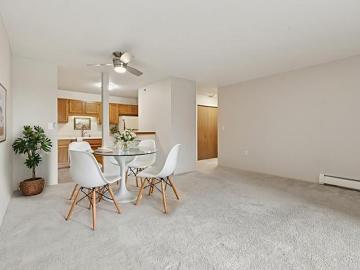 6500 Woodlake Drive # 202