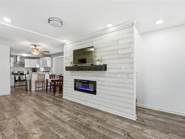 6502 The Paseo, Kansas City, MO 64131 | MLS #2610