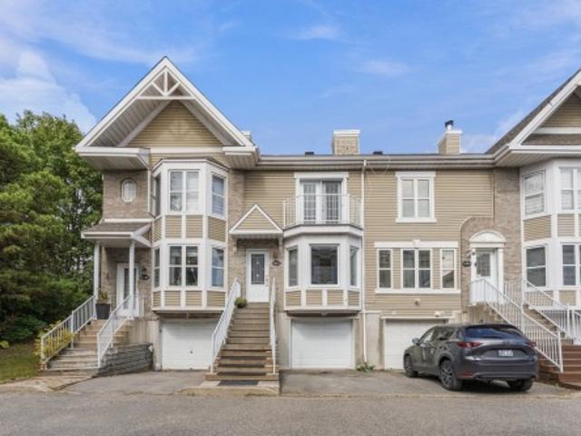 6502Z Rue De L'Émérillon, Laval Sainte Rose, QC, H7L 5R1 house for sale | Listing ID 28242 | Royal LePage