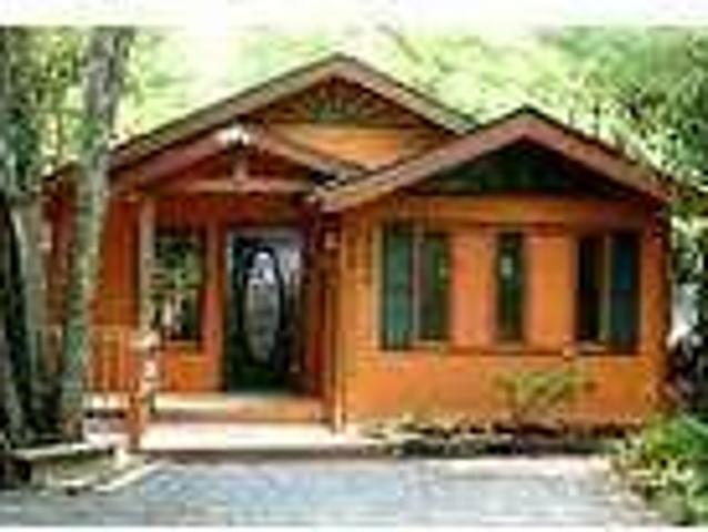 $650 / 2br 1100ftÂ² Mountain Cabin still has dates available for summer
