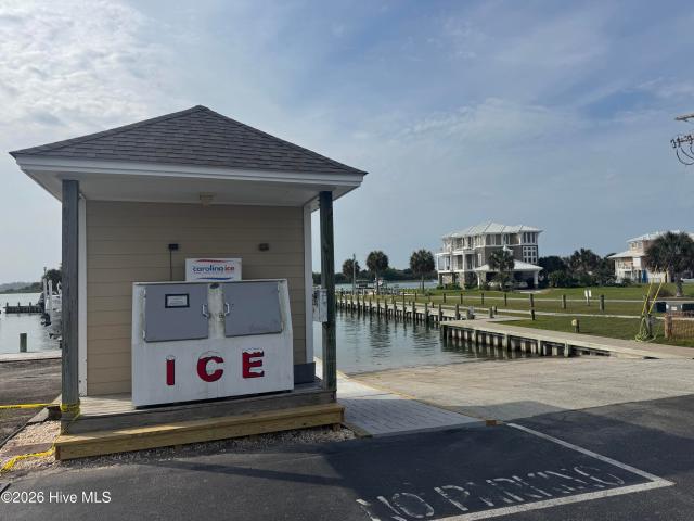 650 Cedar Point Boulevard # H4