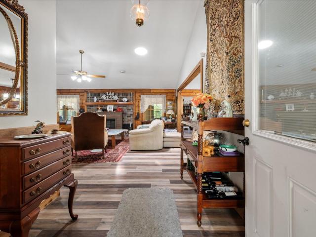 650 Cromwell Lane