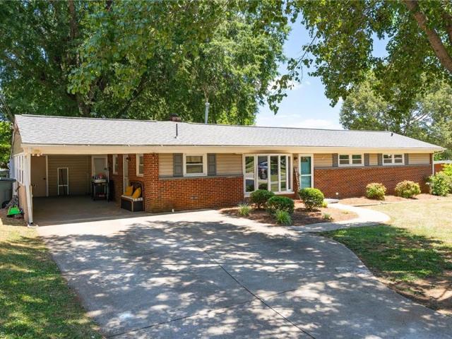 650 Highland Park Drive