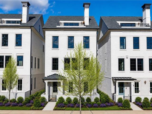 650 Mayfair Court