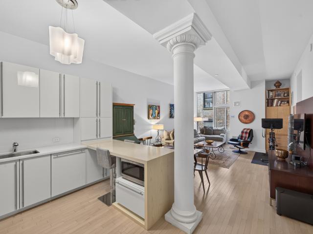 650 Sixth Avenue, New York, NY
