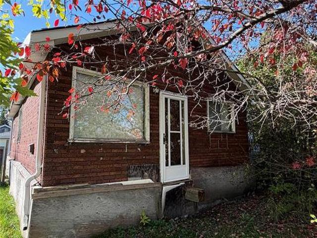 650 Simpson Ave, Winnipeg, MB, R2K 1R7 house for sale | Listing ID 202625 | Royal LePage
