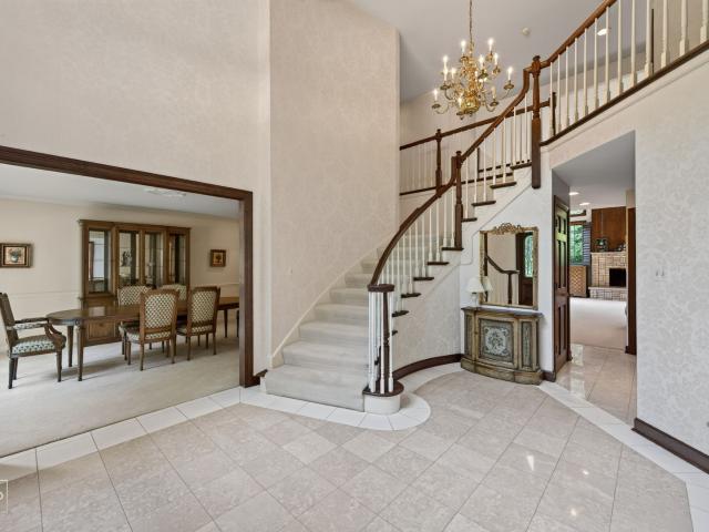 6515 Manor Drive