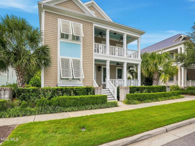 6517 Chalfont Circle