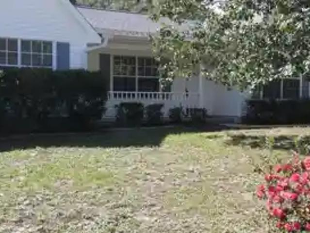 6519 Eagle Crst Dr, 3 beds, 2 full baths