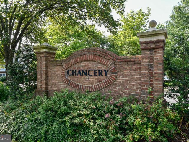 6519 Grange Ln, Unit 302, Alexandria, VA 22315 | MLS #VAFX2303