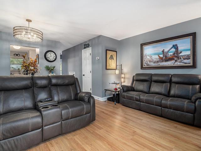 6510 Wildwood Trail 8