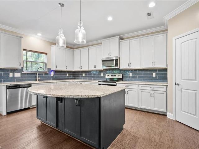 6511 Rogers Farm Road