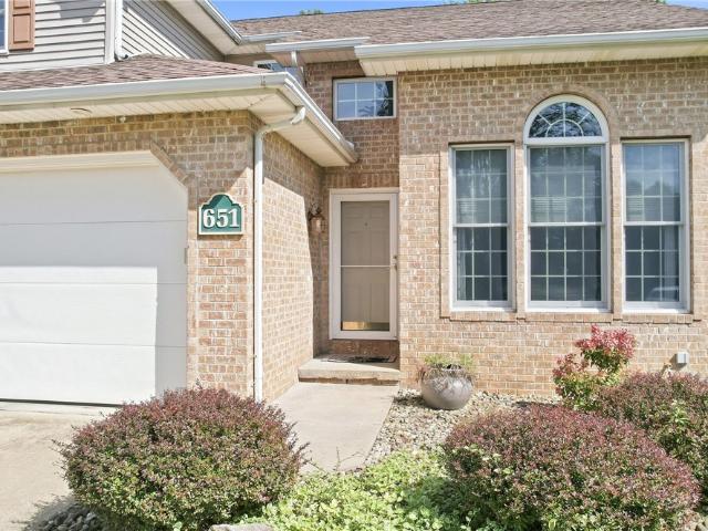 651 Chesapeake Ct