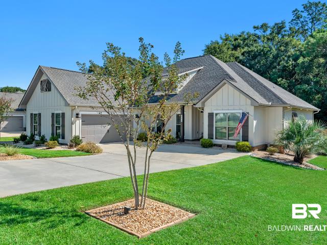 651 McArthur Lane