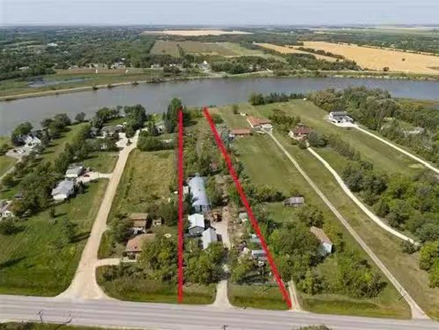 6524 Henderson Hwy, St Clements, MB, R1C 0C4 house for sale.