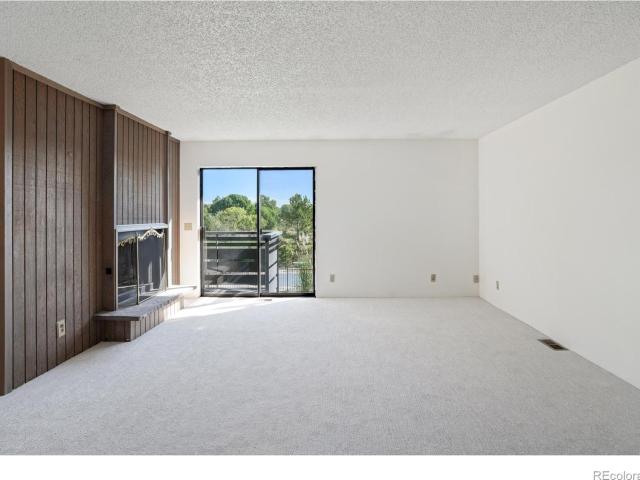 6525 Kalua Road # 204C