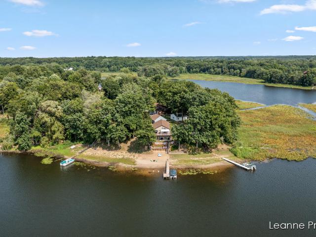 6525 Woods Trail Drive