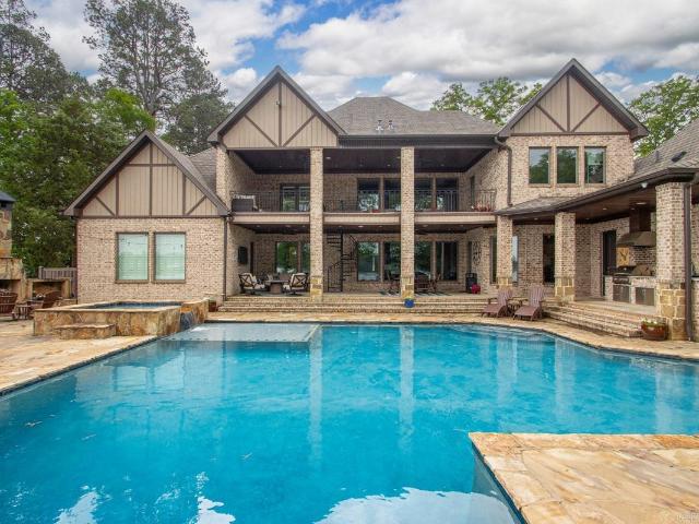 6522 Westminster