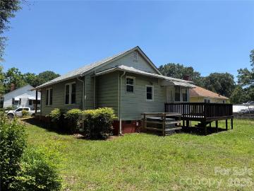 652 Cherry Street