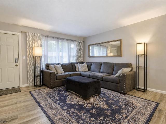 652 Iroquois Trail